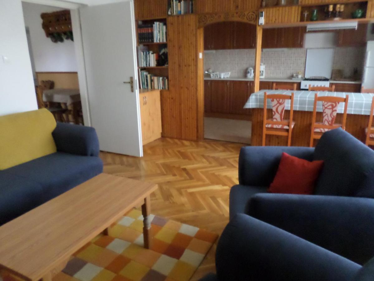 Szabadido Vendeghaz Apartment Revfulop Ngoại thất bức ảnh