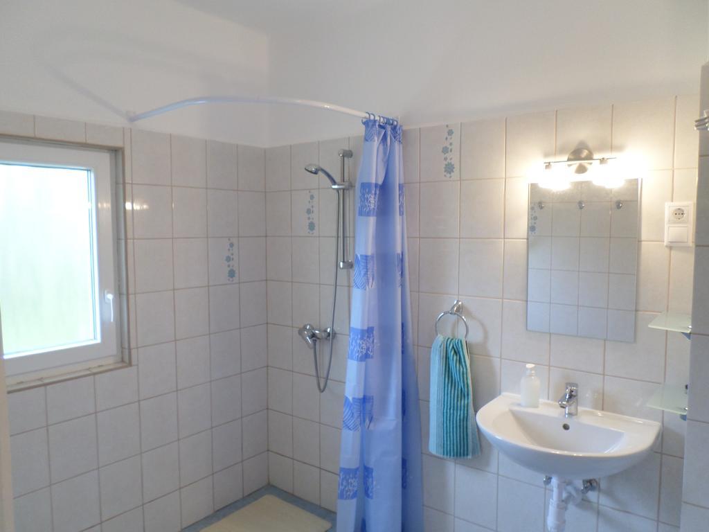 Szabadido Vendeghaz Apartment Revfulop Ngoại thất bức ảnh